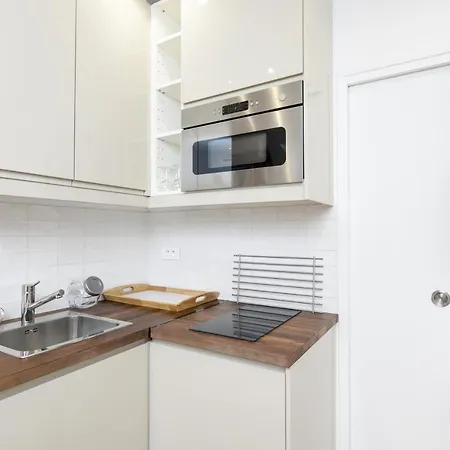 Daire Studio At 15 Min From The Elysee Fields In Paris *